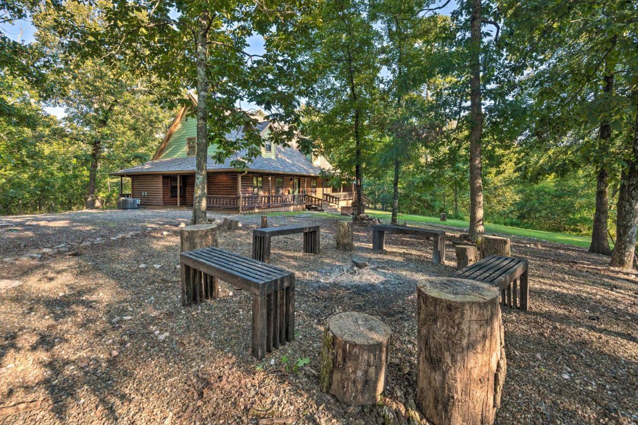 Broken Bow Retreat On 2 Acres With Hot Tub And Deck! Villa Buitenkant foto