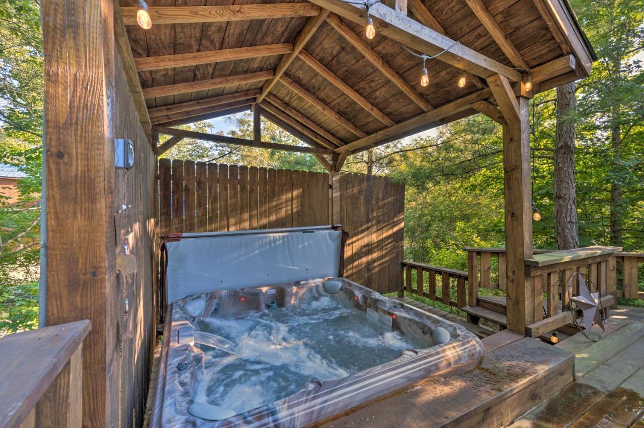 Broken Bow Retreat On 2 Acres With Hot Tub And Deck! Villa Buitenkant foto